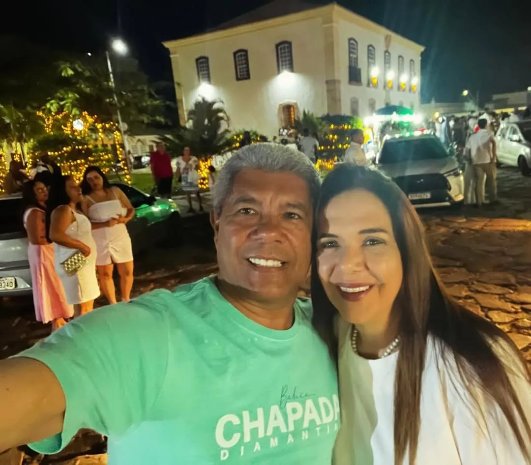 Governador Jerônimo Rodrigues passa Réveillon em Rio de Contas e reforça parcerias no sudoeste baiano