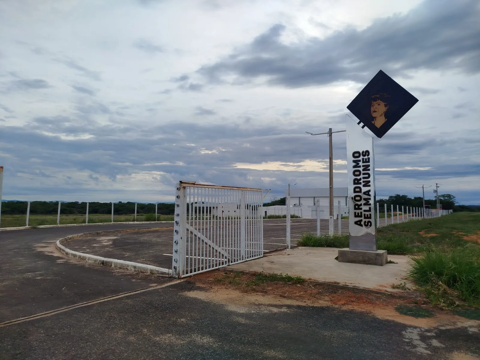 Conheça o Aeroporto Selma Nunes em Macaúbas
