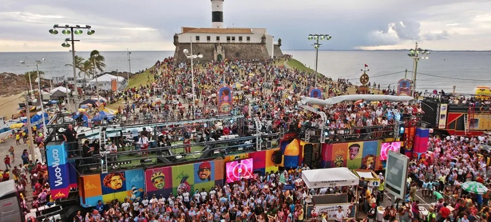 Carnaval 2026: Rio e Maceió lideram buscas, mas Bahia surpreende com três destinos entre os mais procurados