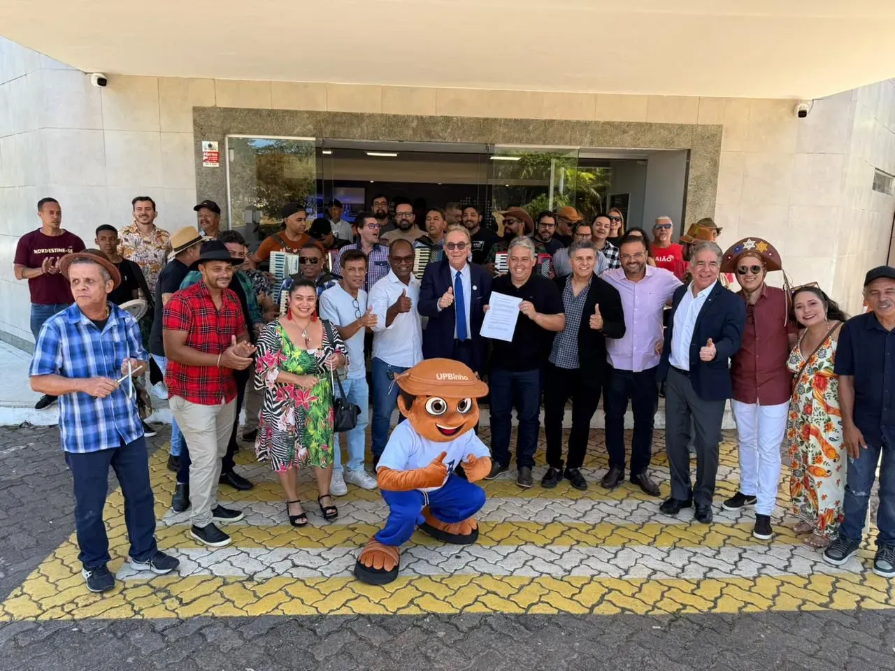 Forrozeiros exigem 50% de artistas baianos no São João da Bahia