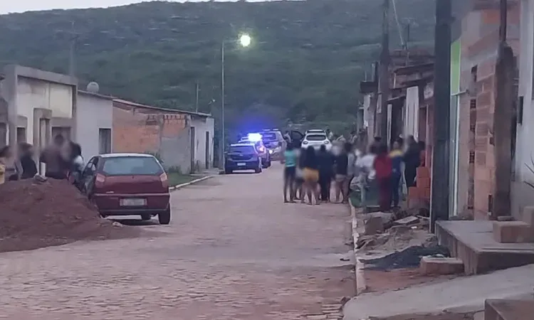 Violência em Morro do Chapéu: Homem é executado a tiros no bairro Capelinha