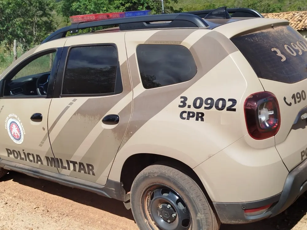 Assalto deixa família refém na zona rural