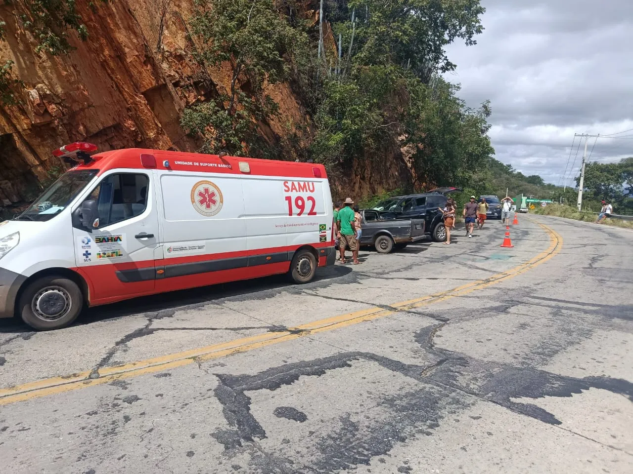 Colisão entre veículos na BA-148 deixa um ferido em Livramento de Nossa Senhora