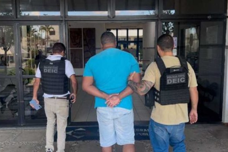 Polícia Civil de Vitória da Conquista Prende Homem por Extorsão e Falsidade Ideológica
