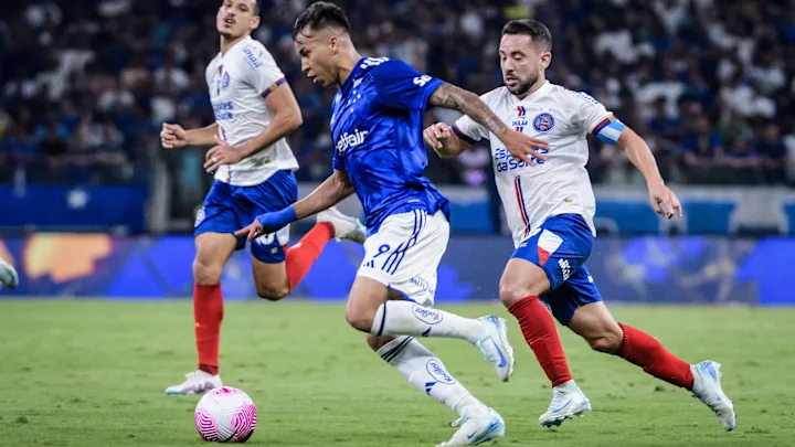 Cruzeiro vence Bahia por 3 a 0 no Mineirão