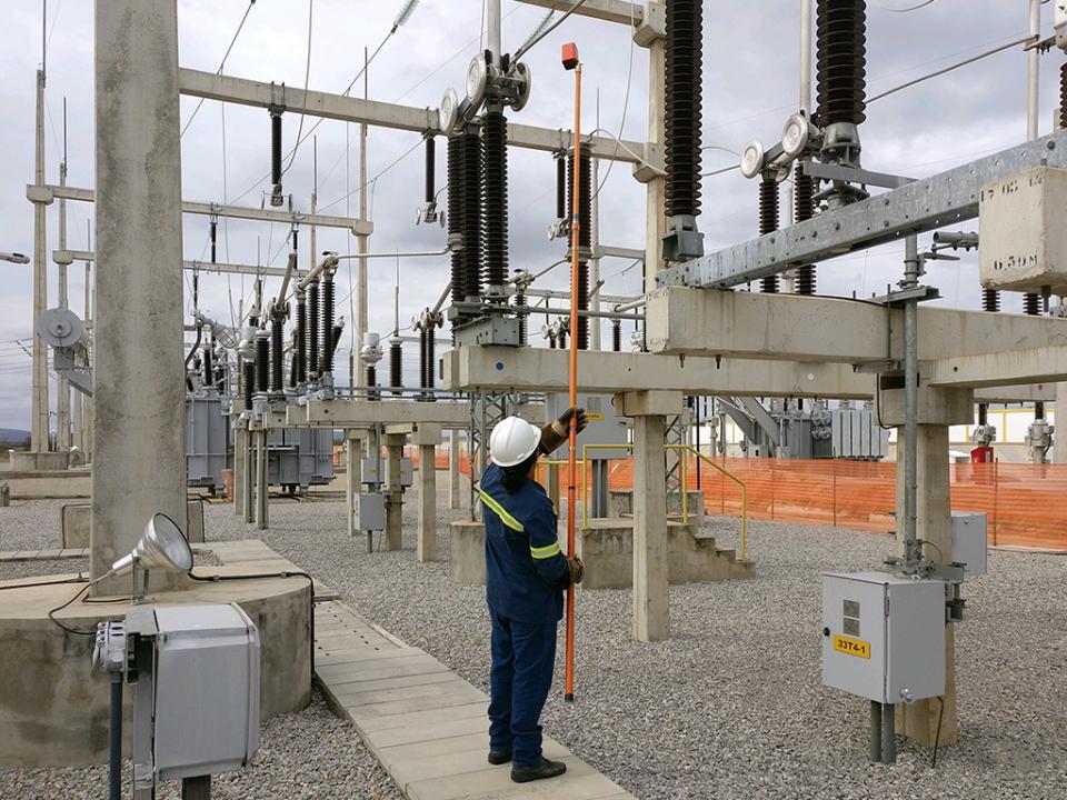 Quedas de energia no sudoeste da Bahia: Prejuízos e contas de luz altas