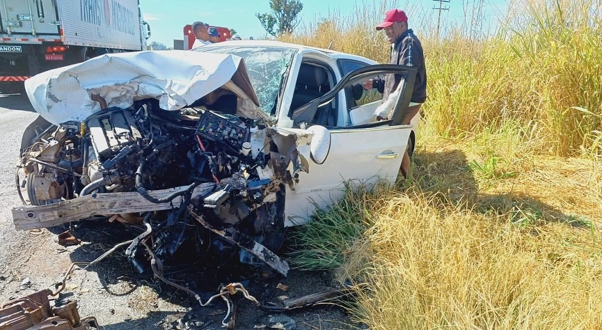 Acidente fatal BR-242: colisão deixa três mortos no oeste do estado