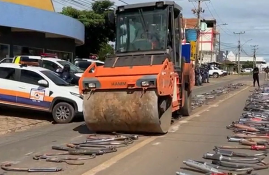 Operação em Luís Eduardo Magalhães combate poluição sonora causada por motocicletas