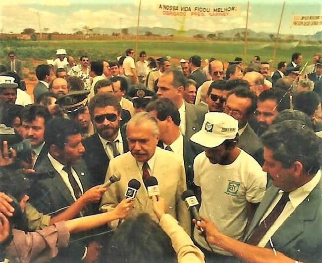Visita de José Sarney a Livramento de Nossa Senhora: relembre a inauguração do perímetro irrigado