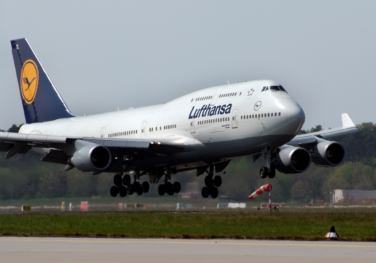 Lufthansa declara emergência e desvia voo para São Paulo após falhas de pouso em Buenos Aires