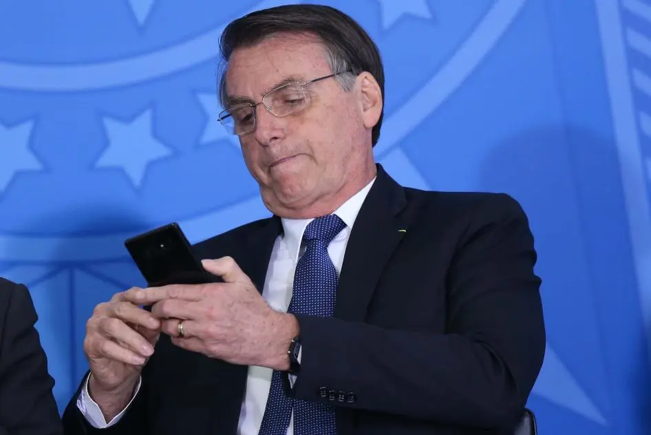STF proíbe Bolsonaro de conceder entrevistas nas redes sociais sob risco de prisão